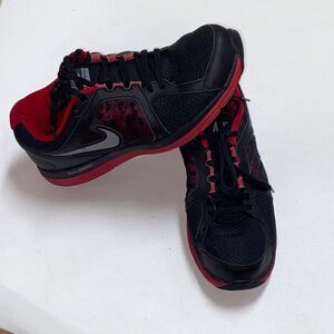 Nike Dual Fusion ST3 Black and Red Shoes Size 10